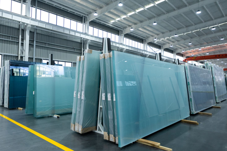 How to Choose a Reliable Window Glass Factory for Your Business